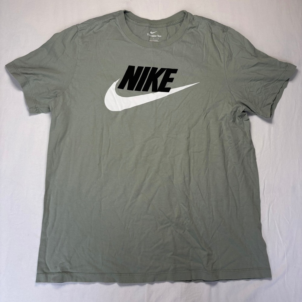 Nike T-Shirt Mens Large Green Short Sleeve Graphic Classic Logo Tee Athletic Gym